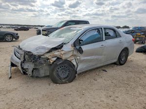 Toyota Corolla BASE 1.8L 4 2013