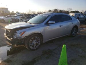 Nissan Maxima S 3.5L 6 2013