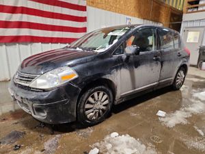 Nissan Versa S 1.8L 4 2011