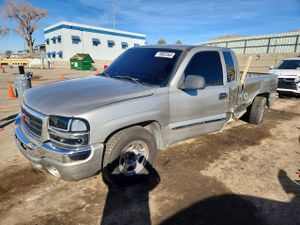 GMC Sierra C1500 5.3L 8 2003