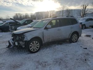 Subaru Forester 2.5X PREMIUM 2.5L 4 2012
