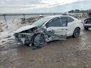 Toyota Corolla L 1.8L 4 2015