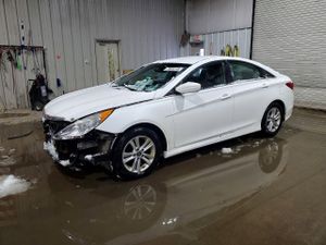 Hyundai Sonata GLS 2.4L 4 2014