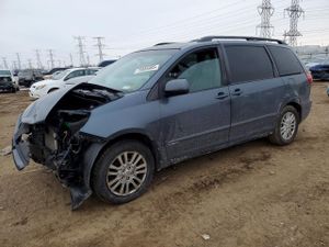 Toyota Sienna XLE 3.5L 6 2010