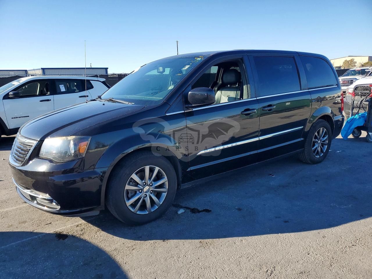 Chrysler Town & Country S 3.6L 6 2015