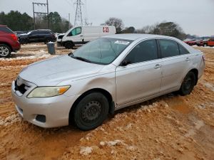Toyota Camry BASE 2.5L 4 2011