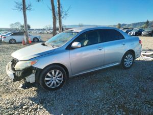 Toyota Corolla BASE 1.8L 4 2012
