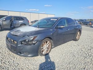 Nissan Maxima S 3.5L 6 2009