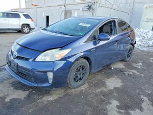 Toyota Prius 1.8L 4 2015