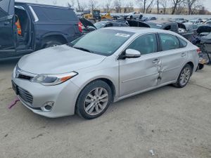 Toyota Avalon BASE 3.5L 6 2013