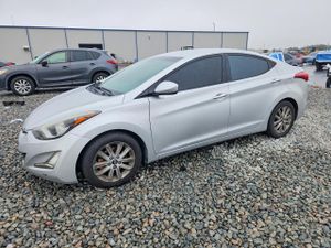Hyundai Elantra SE 1.8L 4 2014