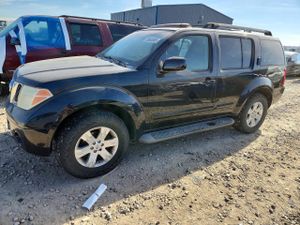 Nissan Pathfinder LE 4.0L 6 2006