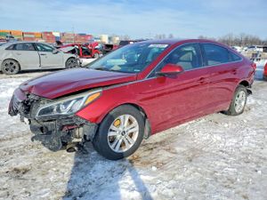 Hyundai Sonata SE 2.4L 4 2015