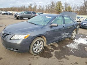 Toyota Camry CE 2.4L 4 2008