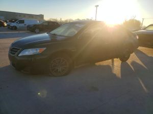 Toyota Camry BASE 2.5L 4 2010