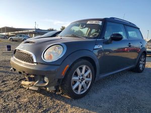 Mini Cooper S CLUBMAN 1.6L 4 2011