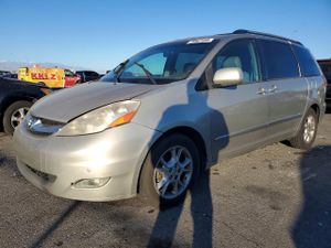 Toyota Sienna XLE 3.3L 6 2006
