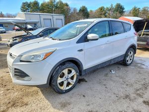 Ford Escape SE 2.0L 4 2015