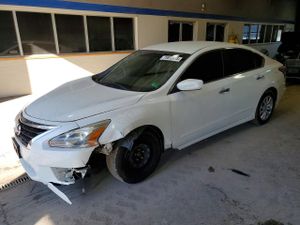 Nissan Altima 2.5 2.5L 4 2015