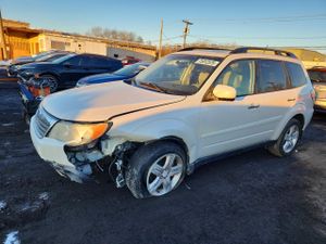 Subaru Forester 2.5X PREMIUM 2.5L 4 2010