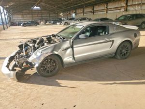 Ford Mustang 3.7L 6 2012
