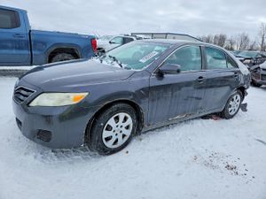 Toyota Camry BASE 2.5L 4 2011