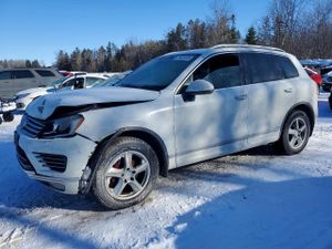 Volkswagen Touareg TDI 3.0L 6 2015