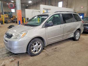 Toyota Sienna LE 3.3L 6 2005