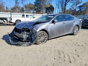 Lexus ES 350 3.5L 6 2013