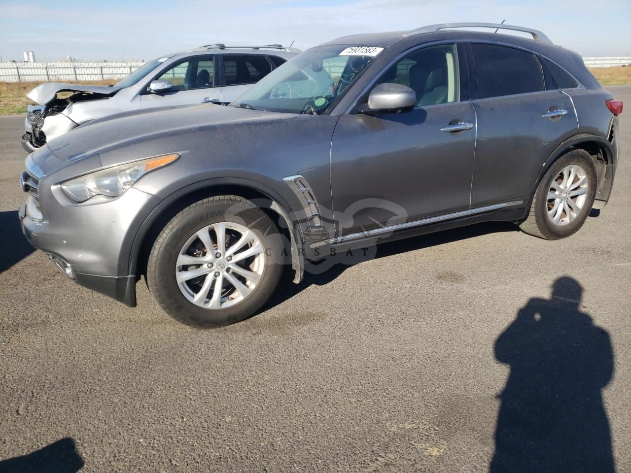 Infiniti FX 3.7L 6 2013