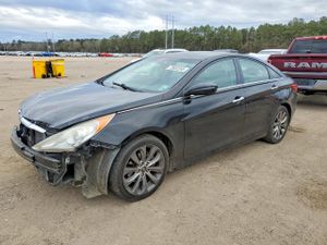 Hyundai Sonata SE 2.4L 4 2012