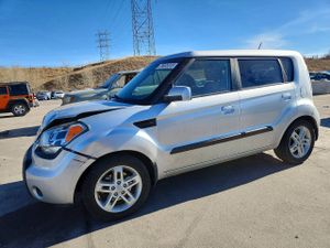 Kia Soul + 2.0L 4 2010