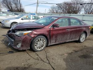 Toyota Avalon HYBRID 2.5L 4 2014