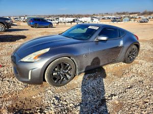 Nissan 370z BASE 3.7L 6 2015