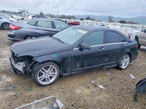 Mercedes-Benz C 250 1.8L 4 2012