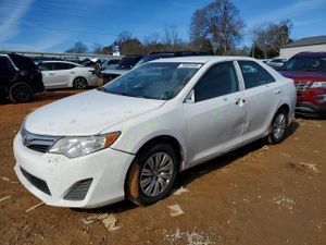 Toyota Camry BASE 2.5L 4 2012