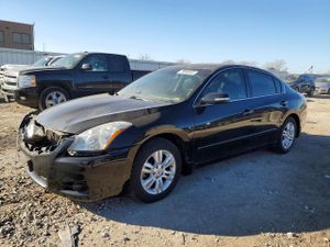 Nissan Altima BASE 2.5L 4 2010