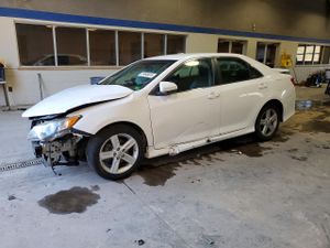 Toyota Camry L 2.5L 4 2014