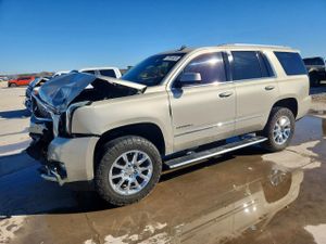 GMC Yukon DENALI 6.2L 8 2015