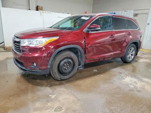 Toyota Highlander XLE 3.5L 6 2014