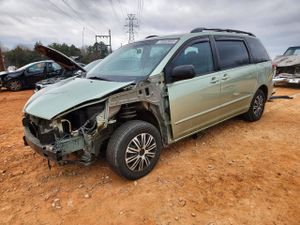Toyota Sienna CE 3.5L 6 2008