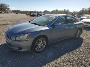 Nissan Maxima S 3.5L 6 2010