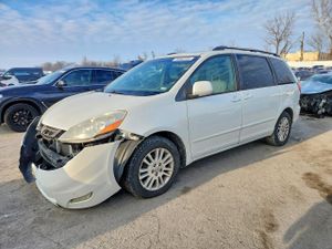 Toyota Sienna XLE 3.5L 6 2009