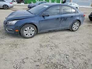 Chevrolet Cruze LS 1.8L 4 2015