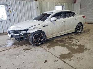 Kia Optima LX 2.4L 4 2015