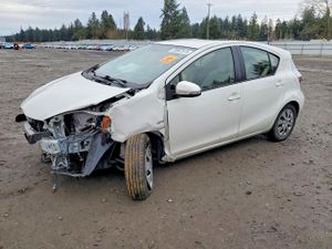 Toyota Prius 1.5L 4 2014