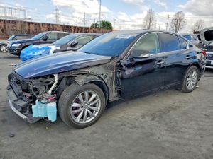 Infiniti Q50 BASE 3.7L 6 2015