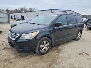 Volkswagen Routan SE 3.6L 6 2011