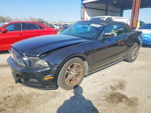 Ford Mustang 3.7L 6 2013