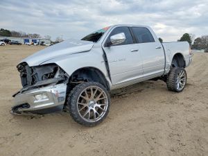 Dodge RAM SLT 5.7L 8 2012
